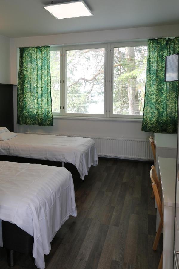 Varala Sports & Nature Hotel Tampere Bagian luar foto